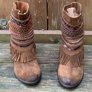 NAUGHTY MONKEY 🙊 PONCHO BOHO BOOTS